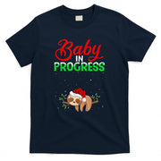 Pregnant Women Sloth Pregnancy Announcement Christmas T-Shirt